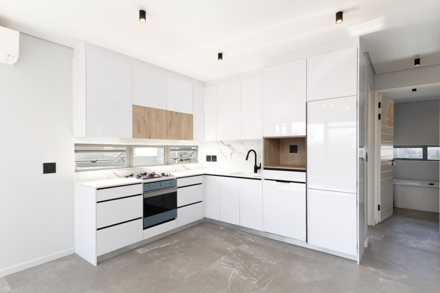 2 Bedroom Property for Sale in Somerset Lakes Western Cape